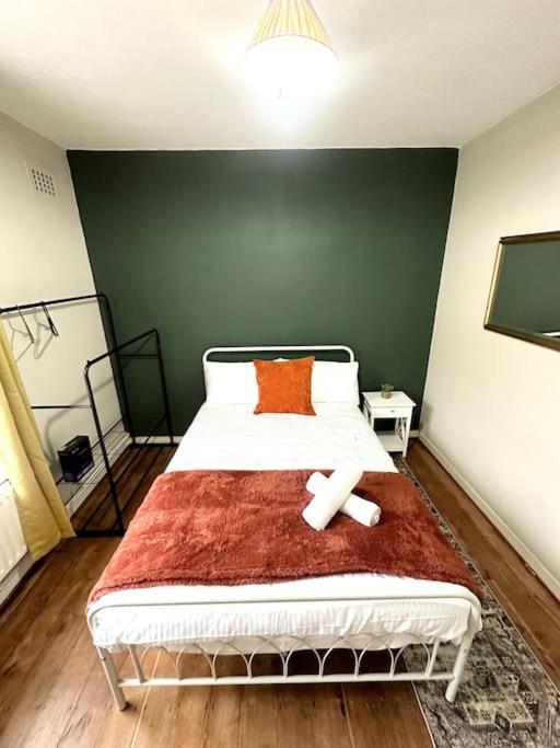Quirky 3 Bedroom Flat In Shoreditch ลอนดอน ภายนอก รูปภาพ